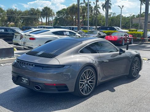 Used 2022 Porsche 911 Carrera image 5