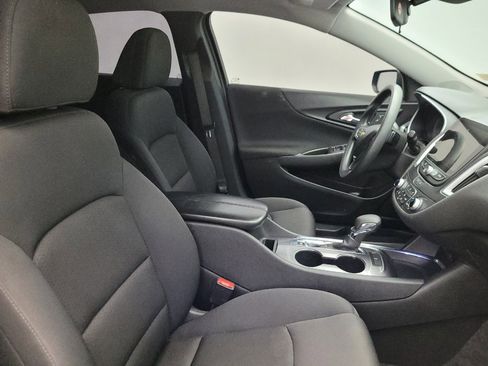 Used 2023 Chevrolet Malibu LT FWD image 21