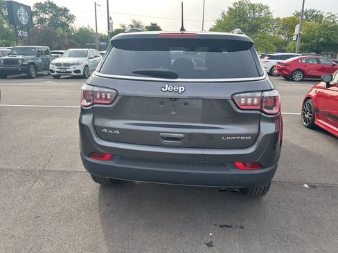 Used 2019 Jeep Compass Limited AWD/4WD image 5