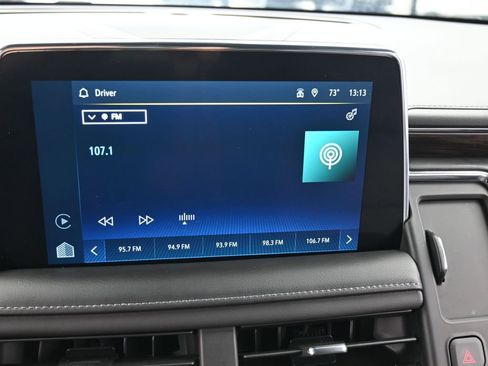 Used 2022 Chevrolet Tahoe LT w/ Luxury Package image 29