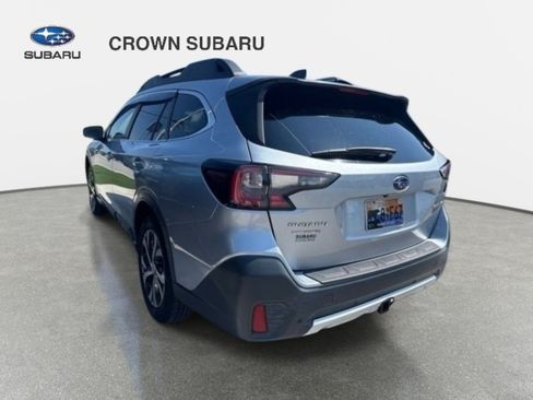 Used 2022 Subaru Outback Limited AWD/4WD image 5