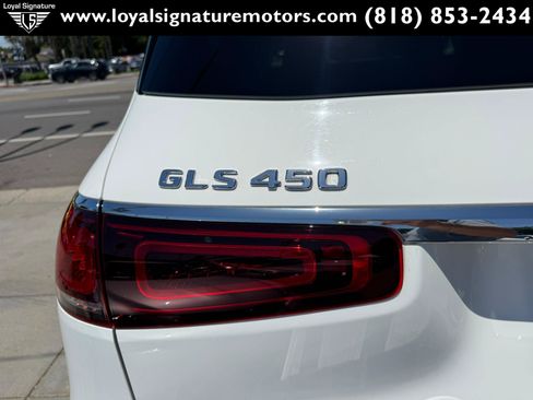 Used 2021 Mercedes-Benz GLS 450 4MATIC image 8