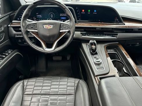 Used 2021 Cadillac Escalade ESV Sport Platinum AWD/4WD image 21
