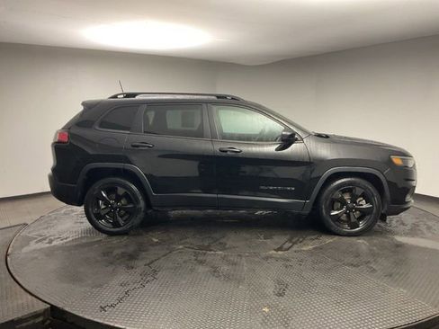 Used 2021 Jeep Cherokee Latitude Plus image 9