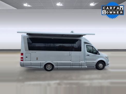 Used 2020 Mercedes-Benz Sprinter 3500 image 28