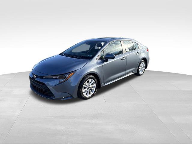 New 2027 Toyota Corolla LE w/ LE Premium Package FWD 360° Tour
