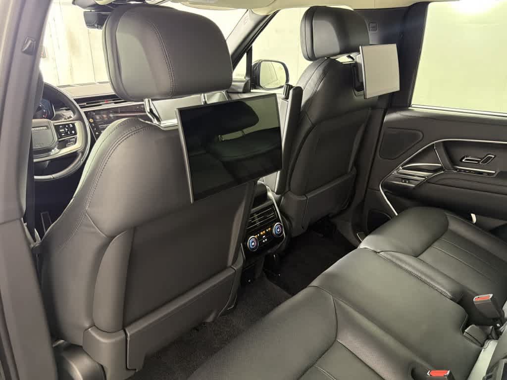 Used 2023 Land Rover Range Rover First Edition AWD/4WD image 41