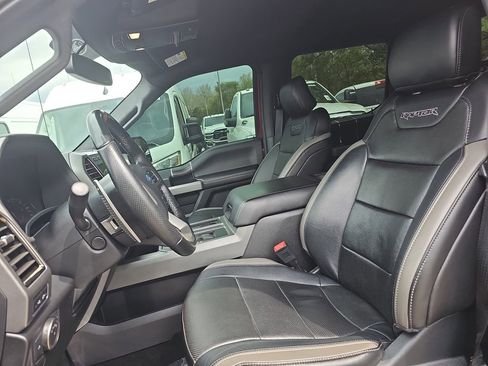 Used 2018 Ford F150 Raptor w/ Equipment Group 802A Luxury AWD/4WD image 14