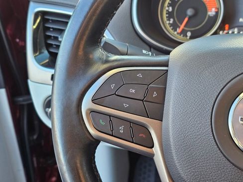 Used 2020 Jeep Cherokee Limited w/ Trailer Tow Group image 24