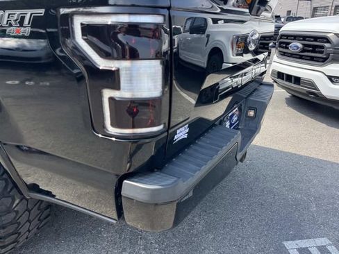 Used 2018 Ford F150 XLT w/ Equipment Group 301A Mid AWD/4WD image 10