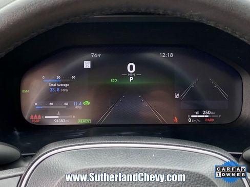 Used 2023 Toyota RAV4 Limited image 23