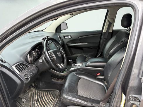 Used 2015 Dodge Journey Crossroad w/ Flexible Seating Group AWD/4WD image 2