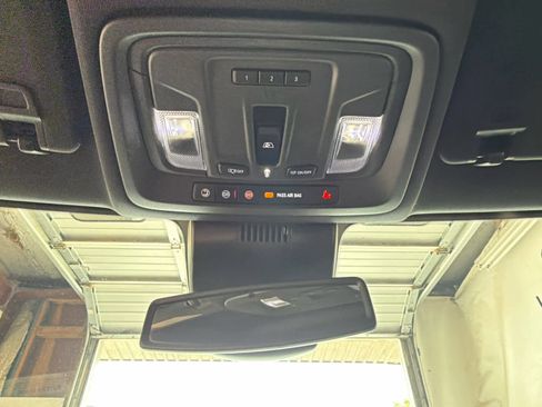 Used 2024 GMC Sierra 2500 AT4 w/ AT4 Preferred Package AWD/4WD image 43