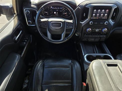 Used 2020 GMC Sierra 3500 Denali w/ Technology Package image 13
