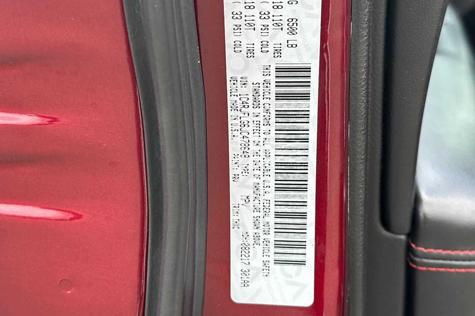 Used 2018 Jeep Grand Cherokee Trailhawk AWD/4WD image 36