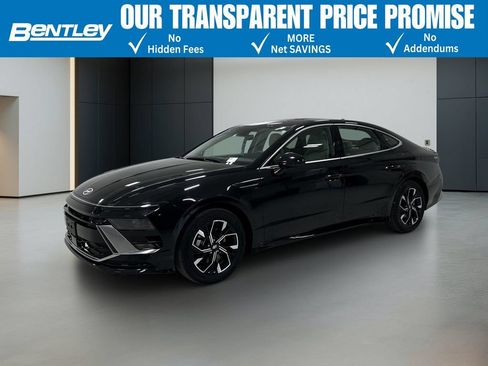 Certified 2025 Hyundai Sonata SEL FWD image 1