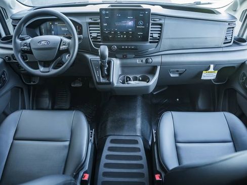 New 2026 Ford Transit 250 148 Medium Roof image 28