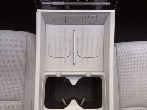 New 2025 Hyundai Santa Fe Limited image 33