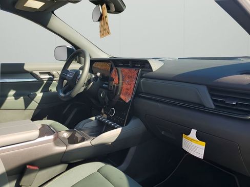 New 2026 GMC Terrain AT4 w/ Convenience Package III image 13