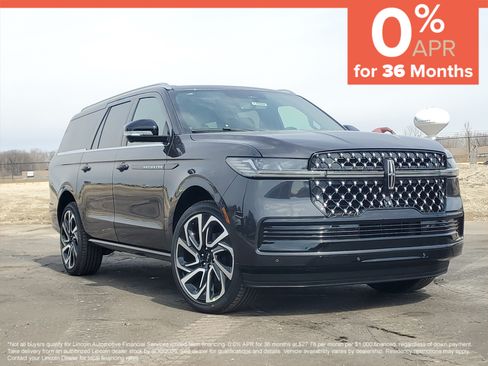 New 2026 Lincoln Navigator L Black Label AWD/4WD image 1