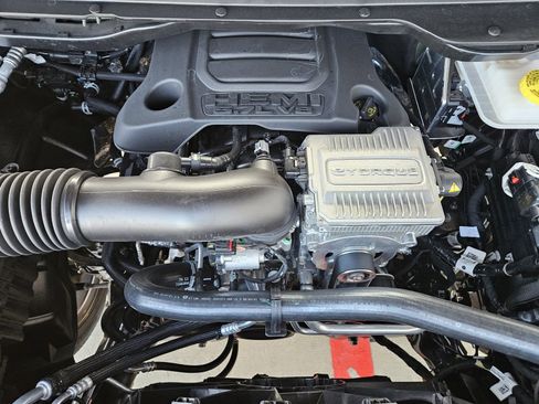 New 2026 RAM 1500 Laramie w/ Night Edition image 32