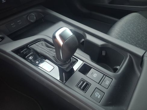 New 2026 Nissan Sentra SV w/ Floor Mat Package FWD image 17