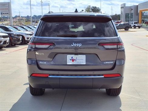 New 2025 Jeep Grand Cherokee L Laredo w/ Trailer Tow Package image 5