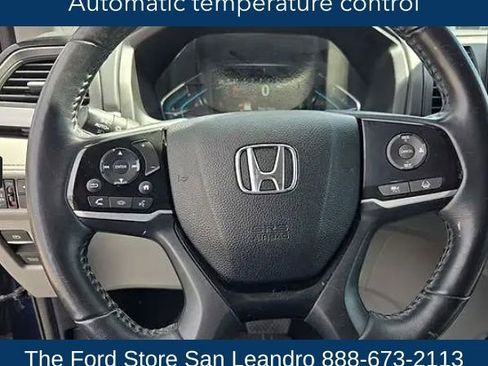 Used 2021 Honda Odyssey Touring image 23