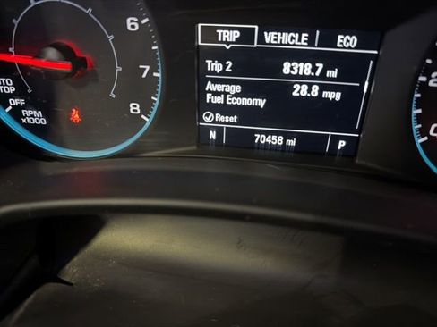 Used 2020 Chevrolet Equinox LS w/ LS Convenience Package image 36