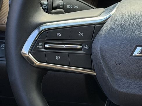 Certified 2026 Chevrolet Equinox ACTIV w/ Safety and Technology Package image 14