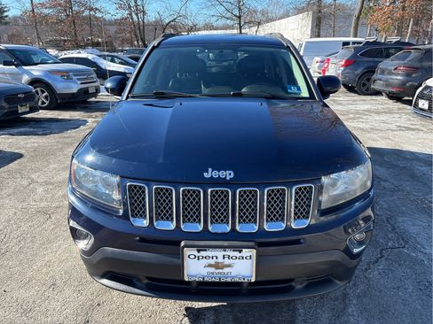 Used 2015 Jeep Compass High Altitude image 2