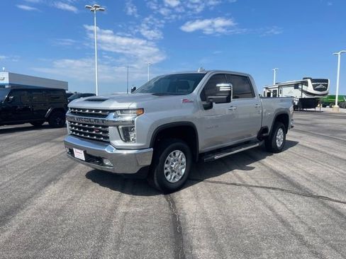 Used 2022 Chevrolet Silverado 2500 LTZ w/ LTZ Convenience Package image 1