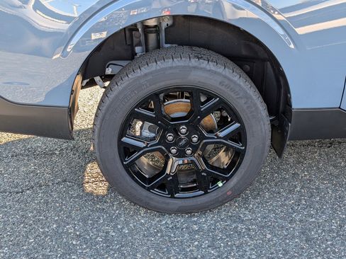 New 2025 Ford Maverick Lariat w/ Black Appearance Package image 5