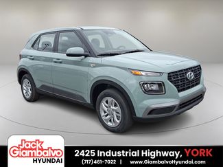 New 2025 Hyundai Venue SE image 1
