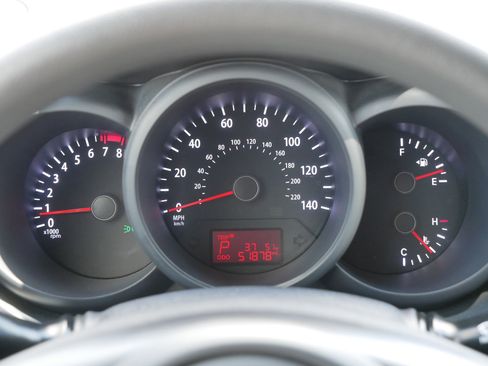 Used 2013 Kia Soul FWD image 21