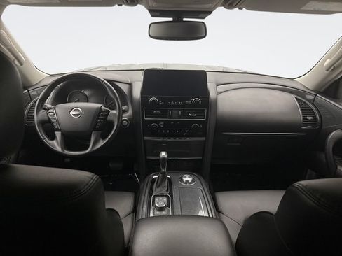 Used 2024 Nissan Armada SV AWD/4WD image 14