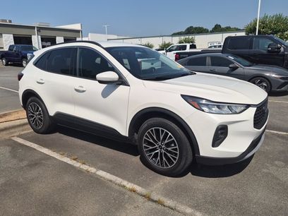 Certified 2023 Ford Escape SE