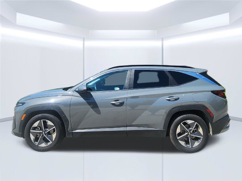 Used 2025 Hyundai Tucson SEL FWD image 8
