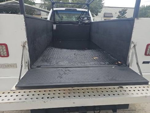 Used 2020 Ford F350 XL w/ Power Equipment Group RWD image 7