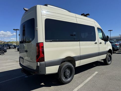 New 2026 Mercedes-Benz Sprinter 2500 image 8