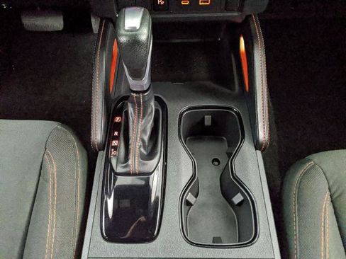 Used 2025 Nissan Frontier PRO-4X image 10