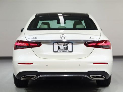 Certified 2023 Mercedes-Benz E 350 4MATIC Sedan image 2