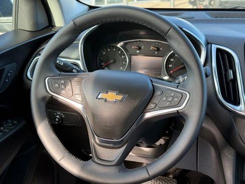 Certified 2024 Chevrolet Equinox LT FWD image 12