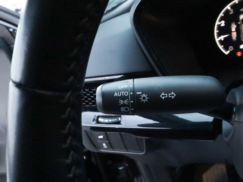Used 2025 Honda CR-V EX-L image 17