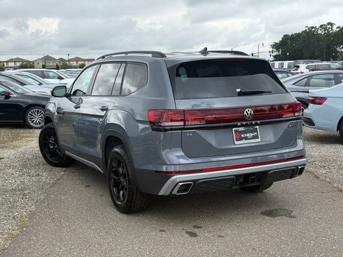 New 2026 Volkswagen Atlas Peak Edition AWD/4WD image 11