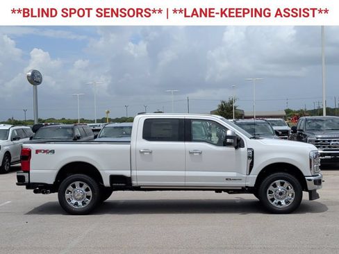 New 2026 Ford F250 King Ranch w/ Chrome Package AWD/4WD image 11