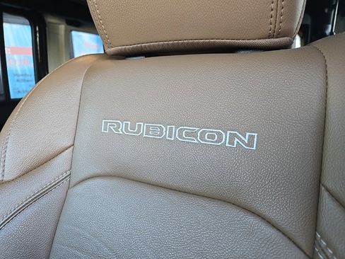 Used 2023 Jeep Wrangler Unlimited Rubicon w/ Safety Group image 41