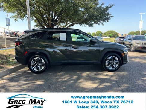 Used 2025 Hyundai Tucson SEL FWD image 9