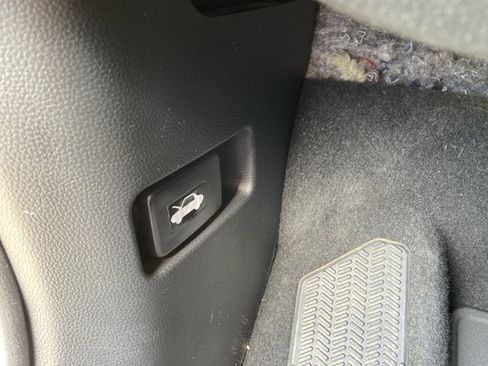 Used 2025 Honda CR-V EX image 46