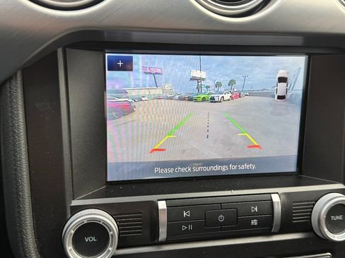 Used 2023 Ford Mustang GT Premium image 33